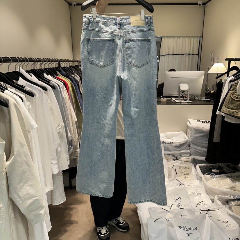 RE STOCK韓國東大門直郵女士新品26春夏時尚推薦熱賣牛仔褲RE STOCK牛仔褲