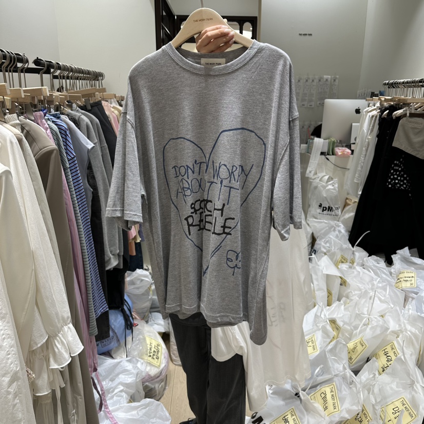 THEMORYPARK韓國直郵女裝新品26春夏休閑熱賣時尚推薦T恤THE MORY PARKT恤圖色2