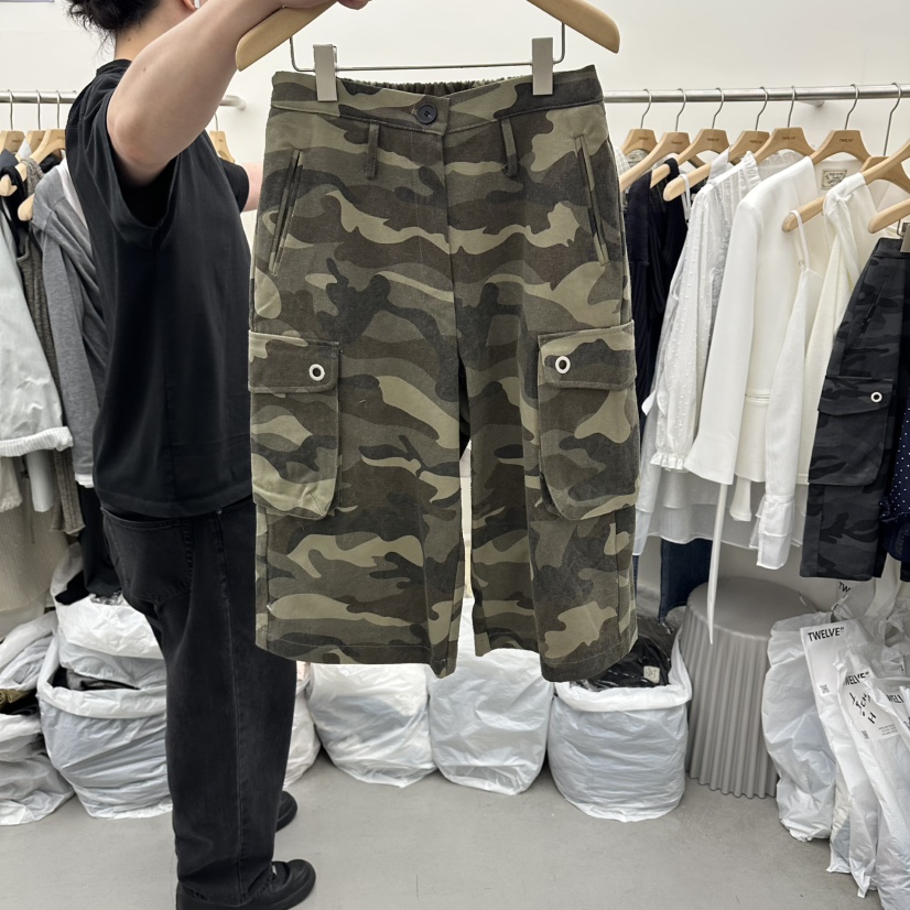 TWELVE韓國東大門代購女士新款人氣26春夏推薦職業短褲迷彩TWELVE短褲圖色1