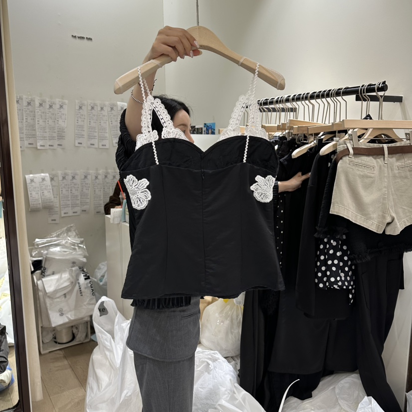 THEMORYPARK韓國直郵實拍女士新品人氣推薦休閑吊帶背心蕾絲THE MORY PARK吊帶/背心