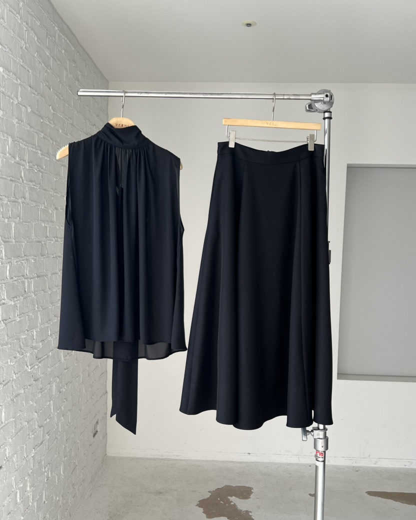 VERNI東大門實拍女裝新款熱賣26春夏真品人氣時尚吊帶背心VERNI吊帶/背心