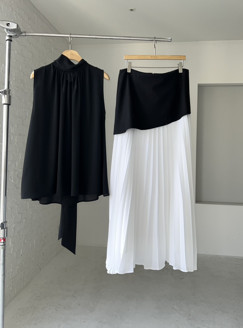 VERNI東大門實拍女裝新款熱賣26春夏真品人氣時尚吊帶背心VERNI吊帶/背心