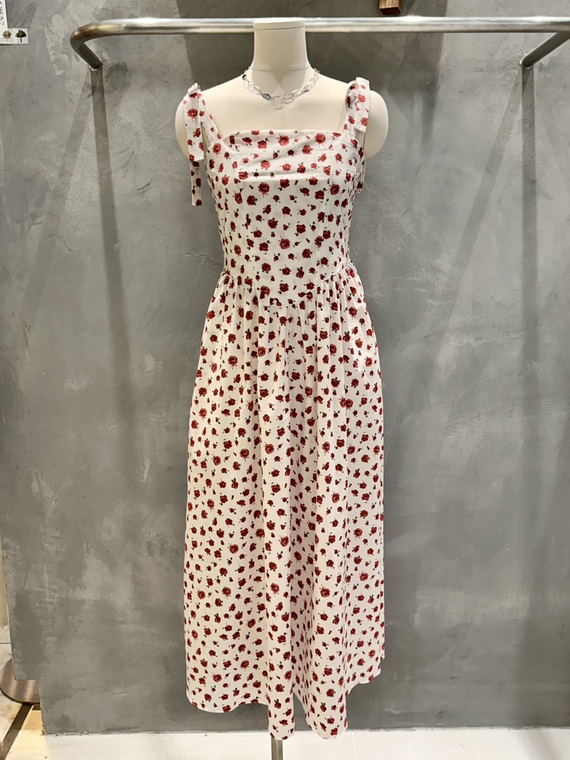 KIFF東大門實拍女士新款時尚26春夏熱賣職業休閑真品連衣裙KIFF連衣裙圖色1