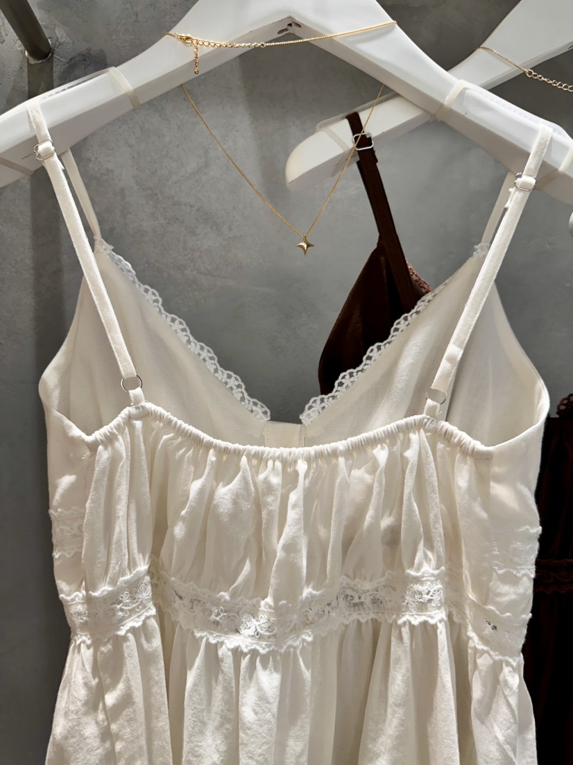 KIFF東大門直郵女裝新品人氣休閑真品職業26春夏吊帶背心蕾絲KIFF吊帶/背心