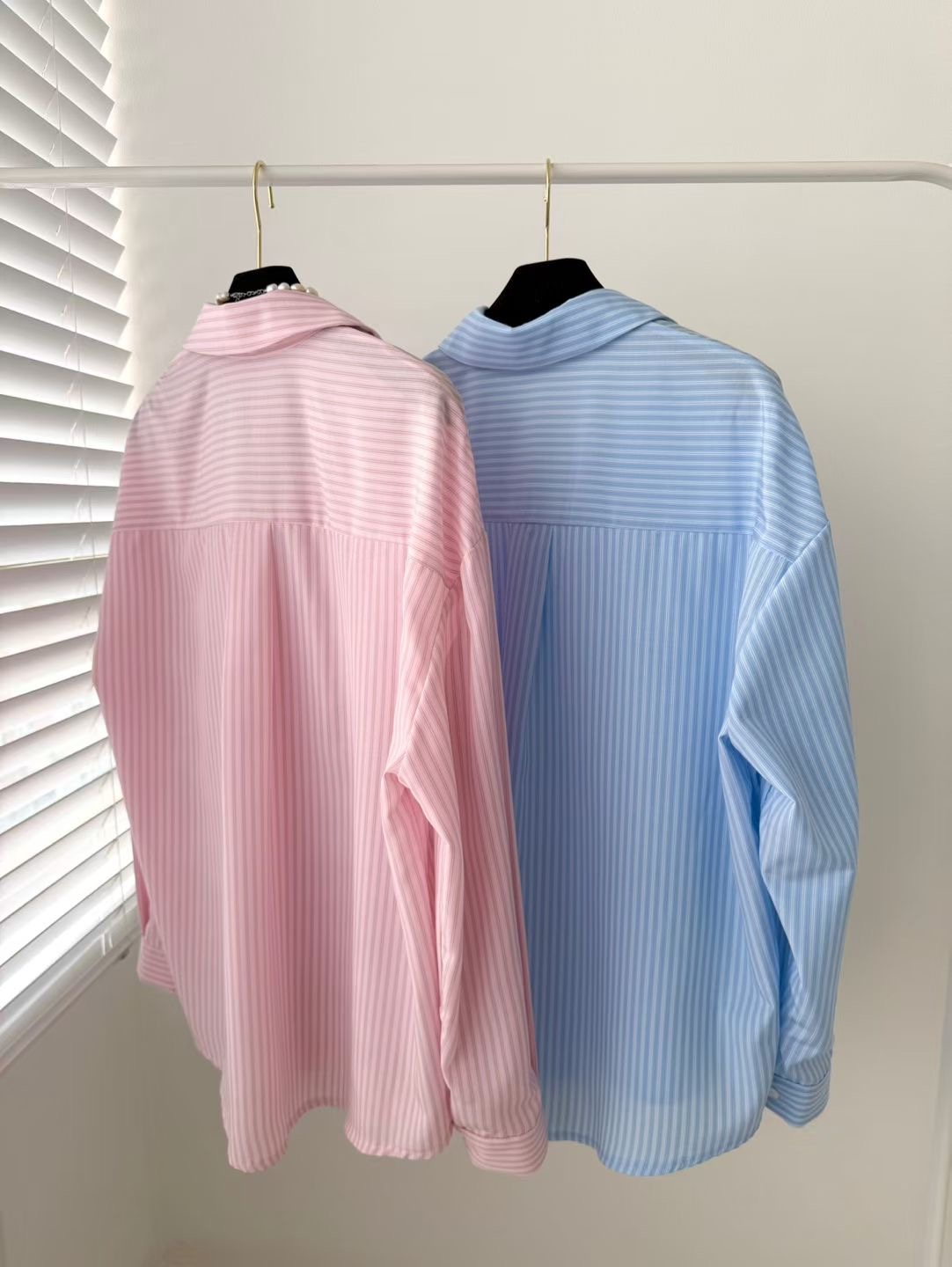 HALFF東大門直郵女裝新款熱賣26春夏職業襯衫蕾絲衫不含配飾HALFF-2件起襯衫/蕾絲衫