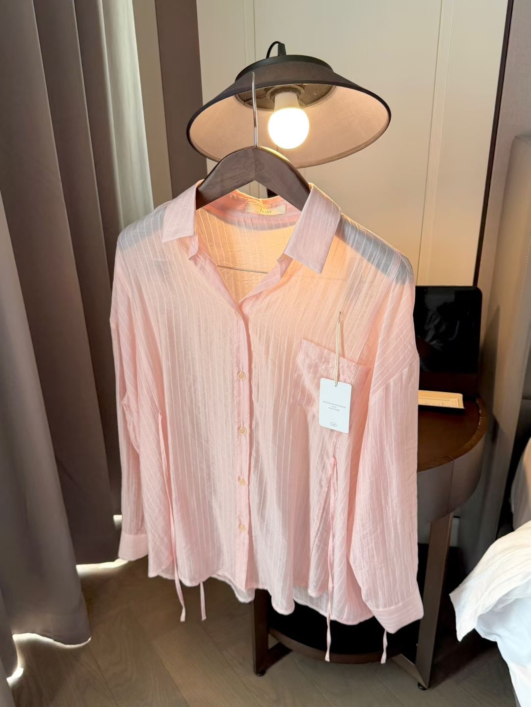 HALFF韓國直郵女士新品熱賣時尚人氣職業襯衫蕾絲衫不含配飾HALFF-2件起襯衫/蕾絲衫圖色2