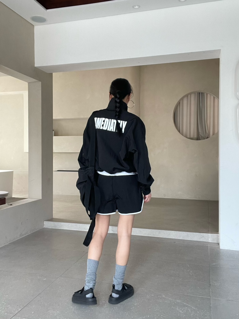 REIZ東大門直郵女士新品26春夏休閑時尚熱賣真品人氣夾克REIZ夾克