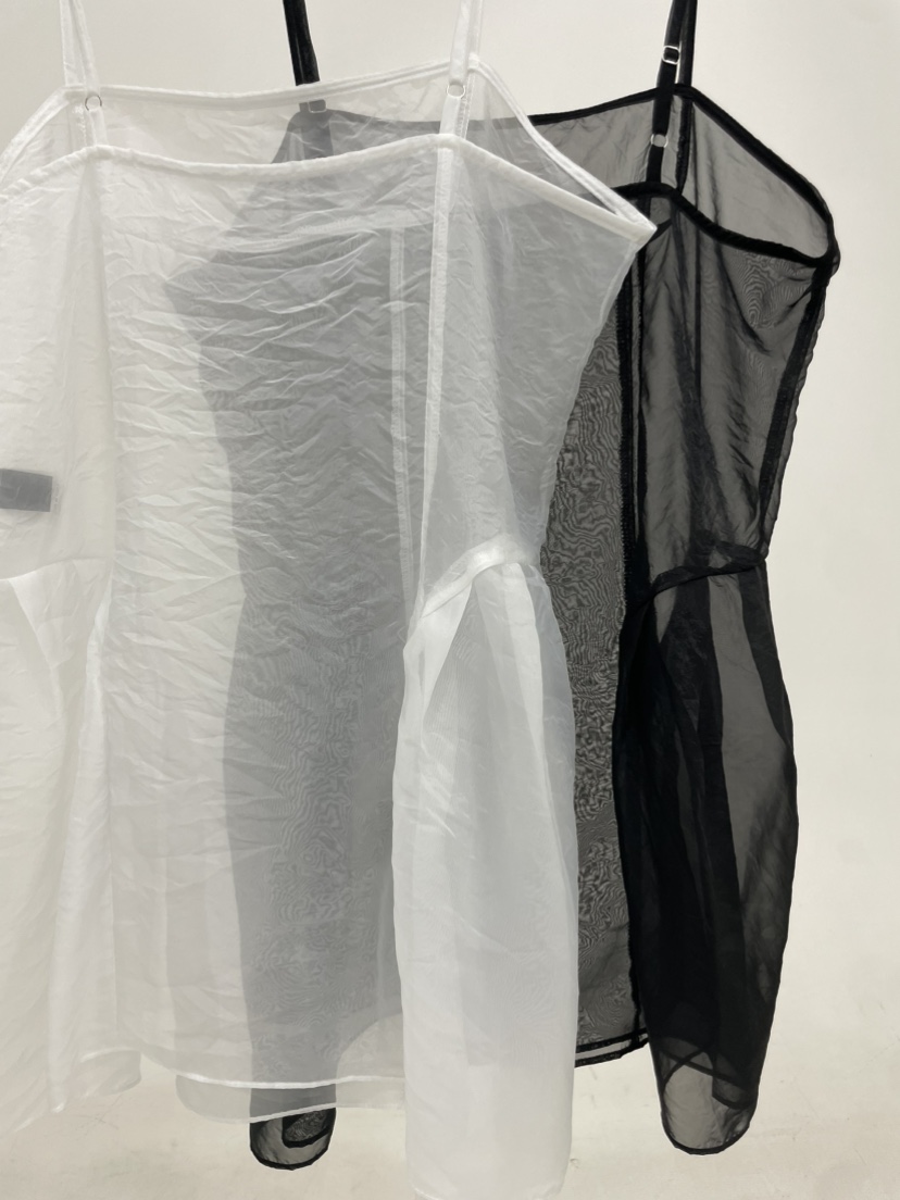 REIZ東大門直郵女裝新款26春夏休閑真品人氣時尚吊帶背心REIZ吊帶/背心