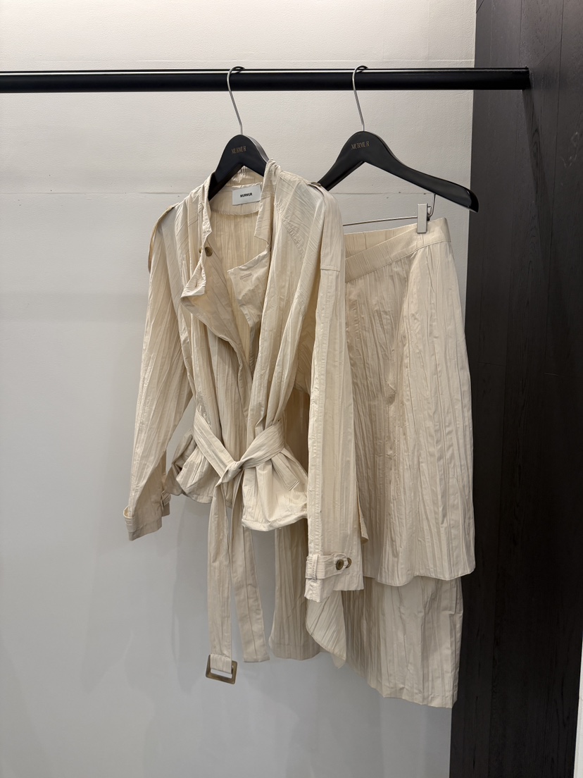 MURMUR韓國代購女士新品熱賣推薦26春夏夾克含腰帶金屬絲MURMUR夾克