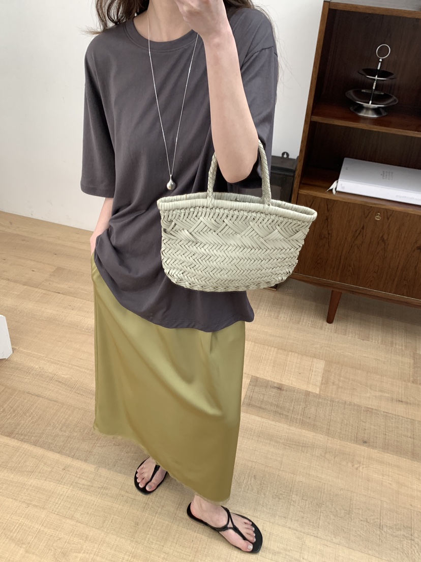 ATHEA東大門實拍女裝新品休閑推薦人氣熱賣26春夏長裙蕾絲緞面ATHEA長裙