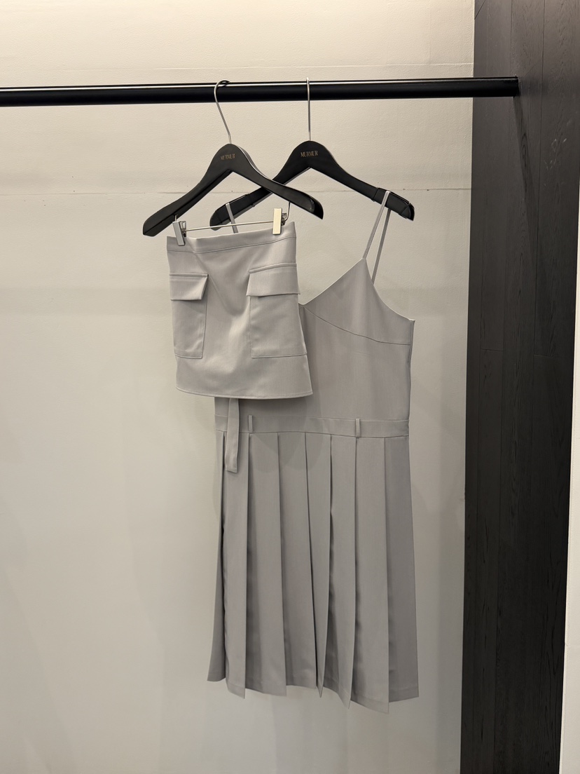 MURMUR東大門實拍女士新款推薦時尚職業休閑人氣熱賣套裝MURMUR套裝圖色1