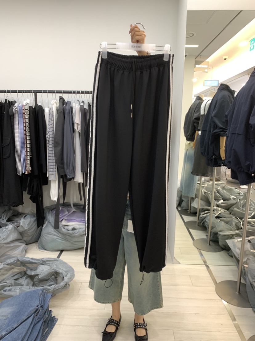 CEDARWOOD韓國直郵女士新品休閑職業26春夏時尚休閑褲蕾絲CEDAR WOOD休閑褲圖色3