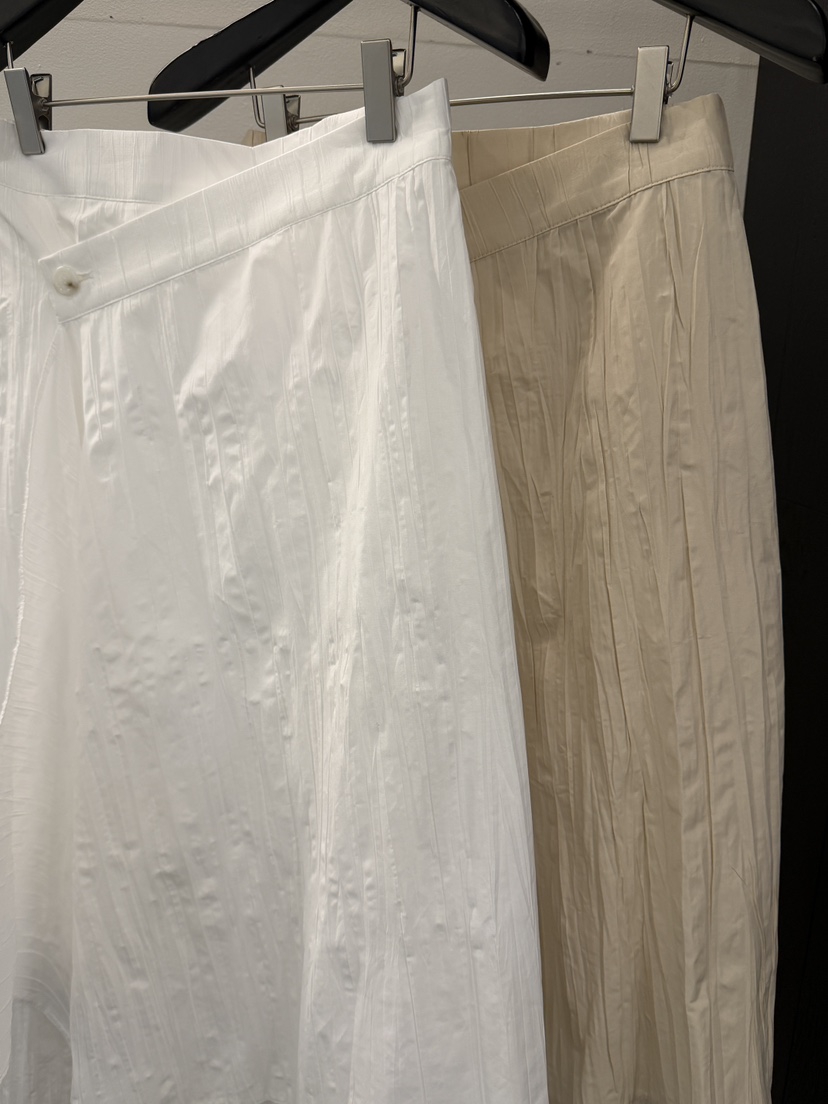 MURMUR東大門實拍女士新品熱賣推薦人氣職業26春夏長裙金屬絲MURMUR長裙