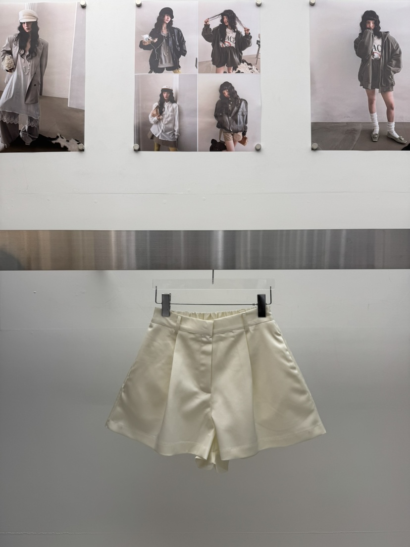 AMOOD東大門實拍女裝新品推薦真品職業熱賣26春夏時尚短褲AMOOD短褲圖色1
