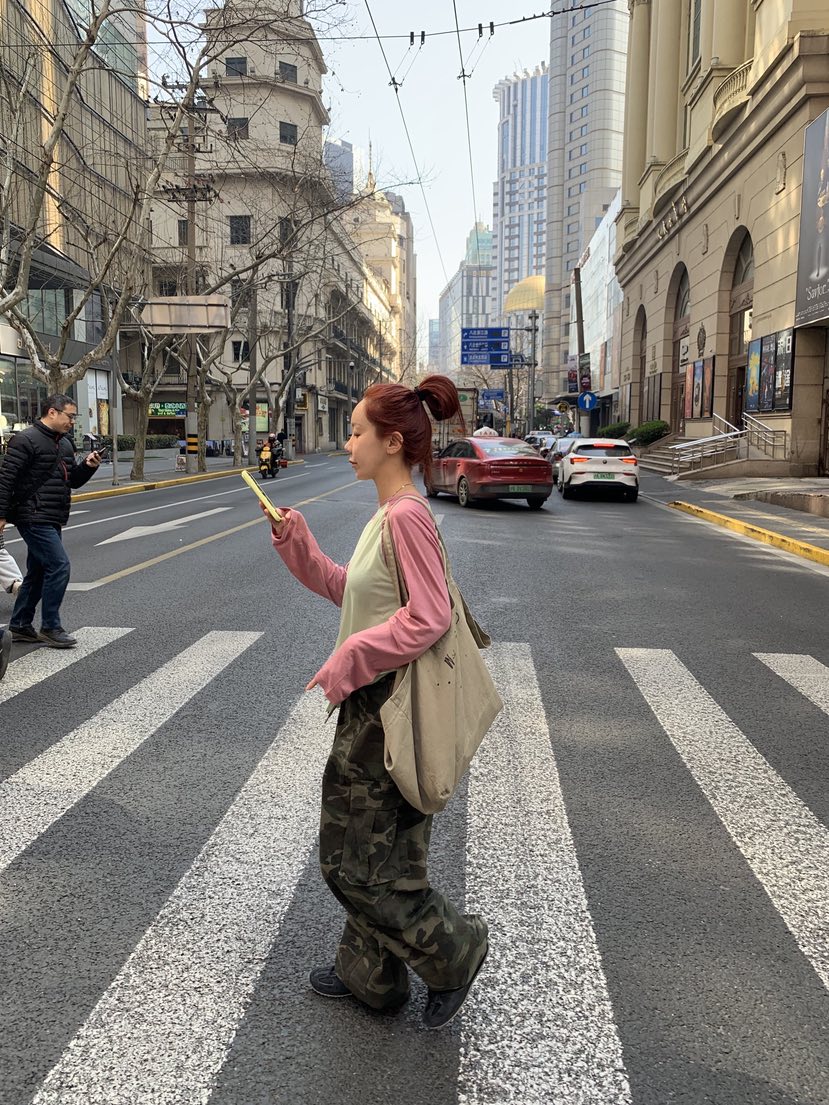 SUNDER MARKET東大門直郵女裝新品職業熱賣人氣長袖T恤天絲SUNDER MARKET長袖T恤