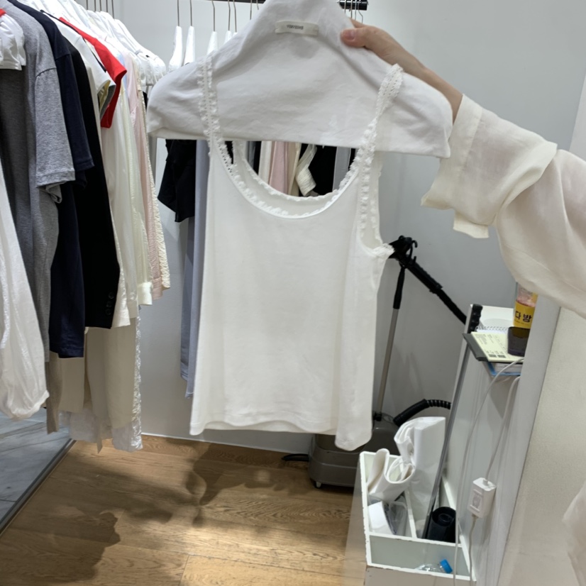 VERVEINE韓國代購女士新品時尚職業休閑真品吊帶背心蕾絲VERVEINE吊帶/背心圖色1