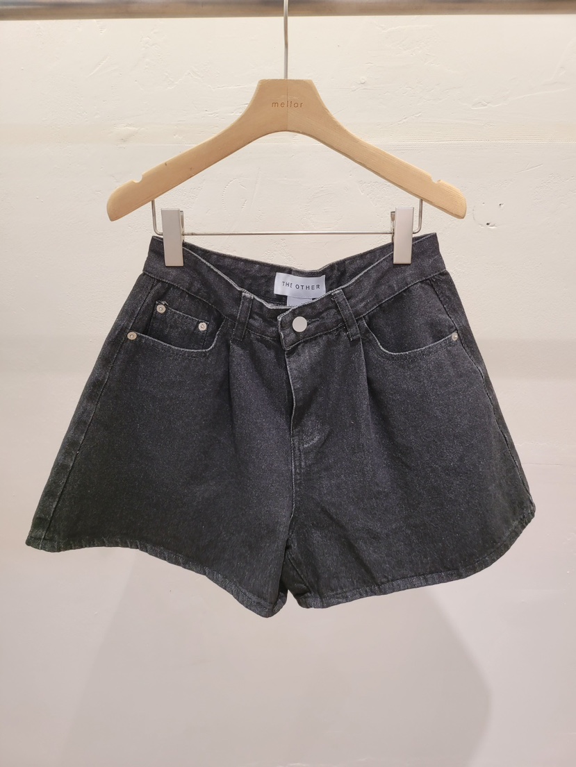 THE OTHER韓國東大門代購女士新品熱賣時尚26春夏短褲褶裥THE OTHER短褲圖色2