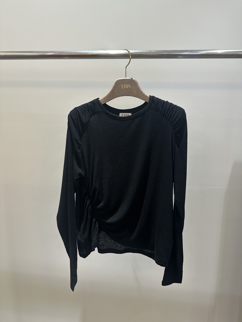 HUE/ERIA韓國東大門直郵女裝新款26春夏推薦人氣長袖T恤HUE/ERIA長袖T恤圖色3