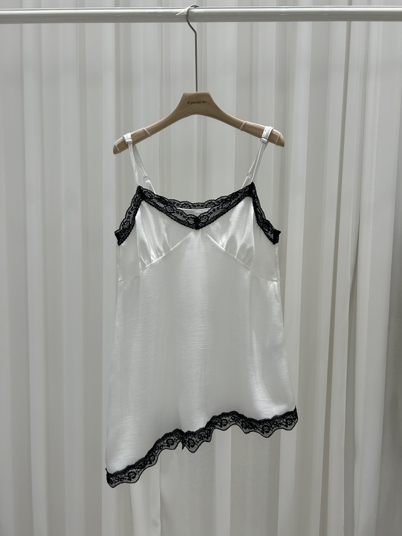 IF YOU SAY SO/PLUM-Q韓國代購女士新款時尚吊帶背心不對稱蕾絲IF YOU SAY SO/PLUM-Q吊帶/背心圖色1