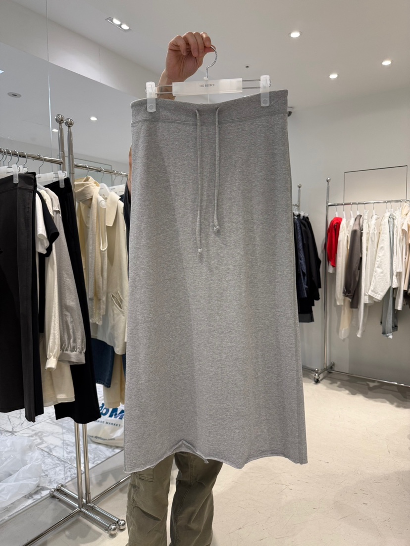 THE BRUNCH韓國東大門直郵女士新品26春夏推薦職業熱賣長裙THE BRUNCH長裙圖色1