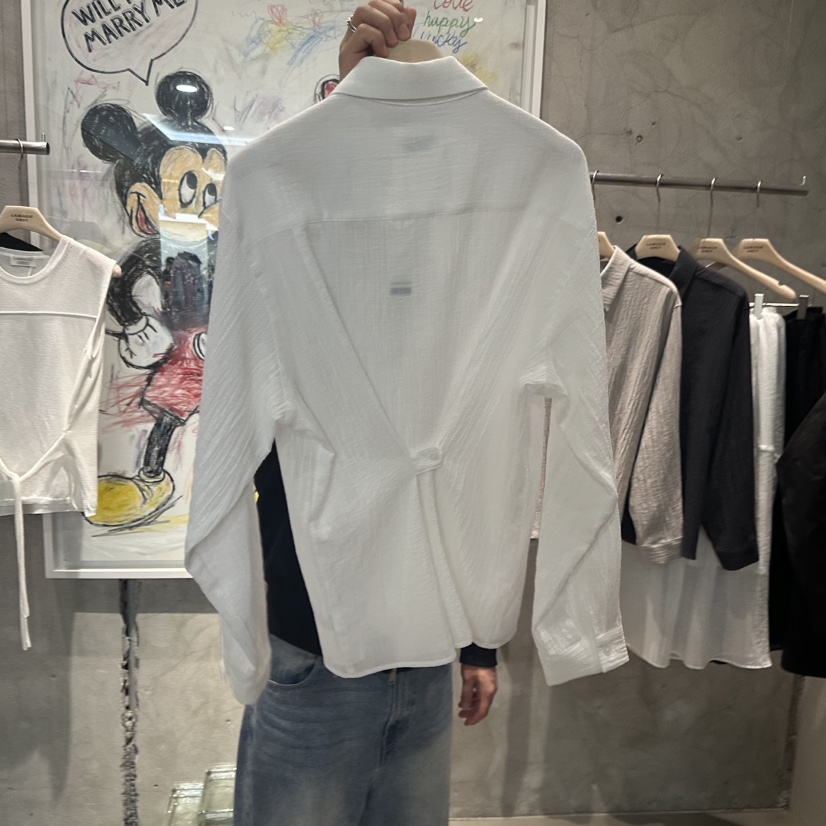 LAMAGIEPIE/LAMAGIE GREY韓國代購女裝新品推薦襯衫蕾絲衫LAMAGIEPIE/LAMAGIE GREY襯衫/蕾絲衫