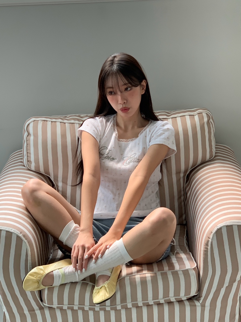 MORE THAN-P韓國東大門直郵女士新品職業時尚推薦人氣T恤MORE THANT恤