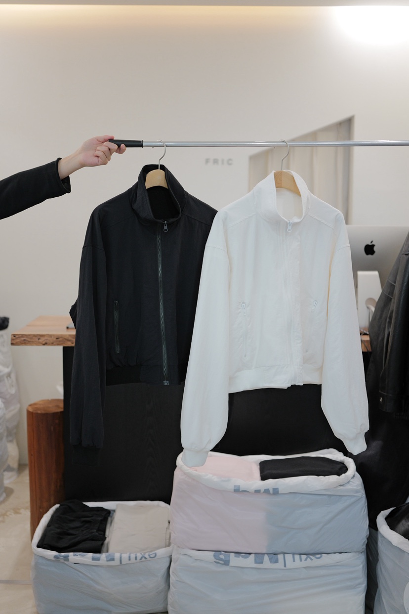 FRIC韓國直郵實拍女裝新品推薦26春夏時尚熱賣夾克兩面穿FRIC夾克