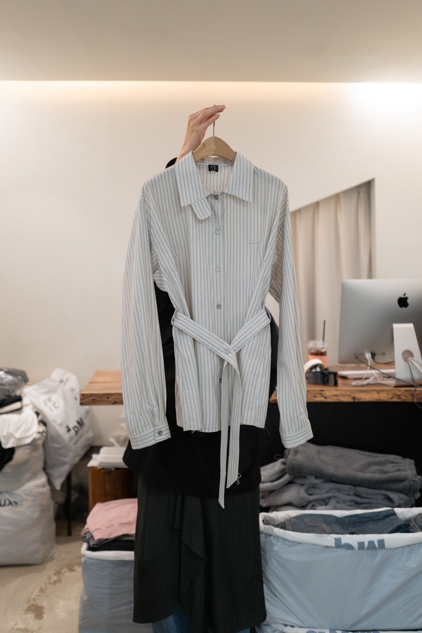 FRIC韓國東大門代購女裝新品推薦休閑時尚襯衫蕾絲衫含腰帶FRIC襯衫/蕾絲衫