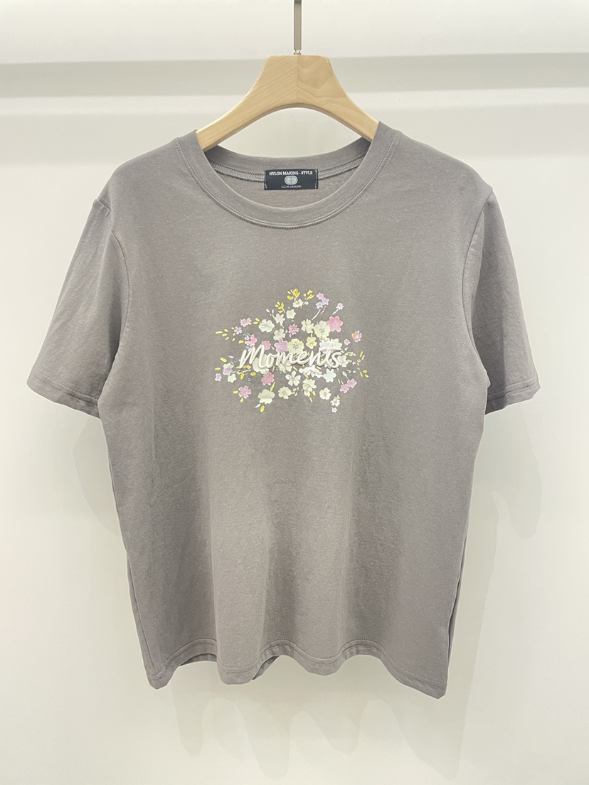 NYLON韓國東大門直郵女士新品推薦職業時尚休閑熱賣26春夏T恤NYLONT恤圖色3