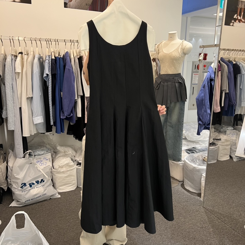 MAG韓國直郵實拍女裝新品人氣時尚26春夏職業連衣裙不含項鏈MAG連衣裙