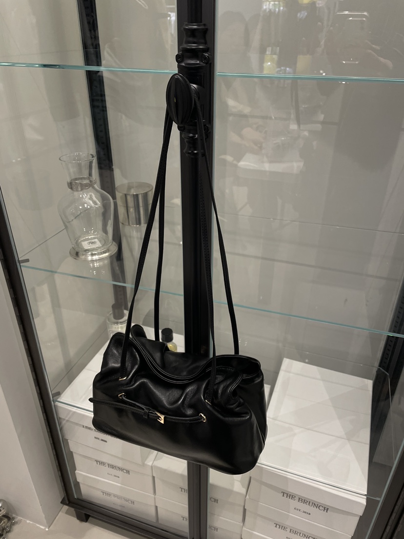 MUCH MORE/JACKPOT韓國東大門直郵女裝新品26春夏單肩斜跨包牛皮MUCH MORE/JACKPOT單肩/斜跨包圖色1