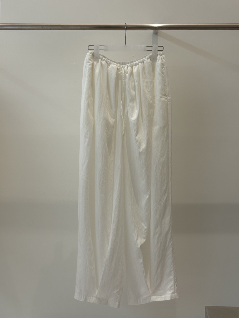 THERE韓國直郵實拍女裝新款推薦時尚職業休閑人氣26春夏休閑褲THERE休閑褲圖色1