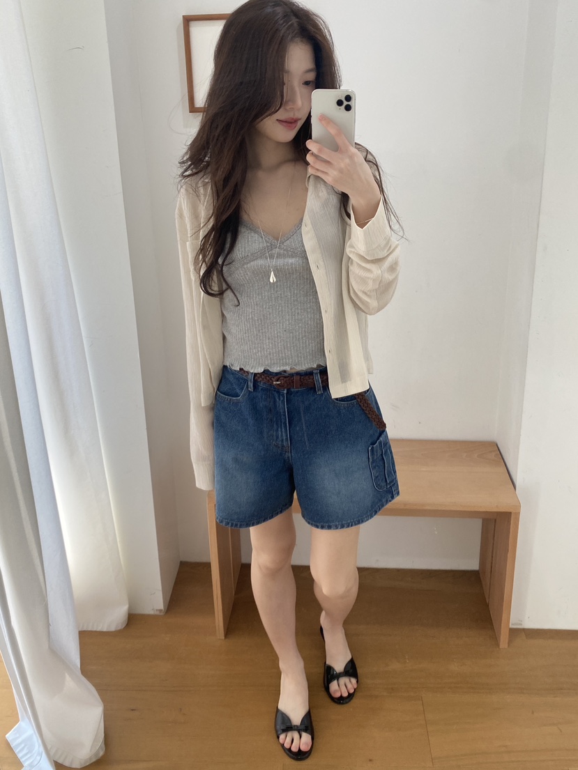 ERUME韓國直郵女士新款時尚人氣休閑熱賣26春夏襯衫蕾絲衫ERUME襯衫/蕾絲衫