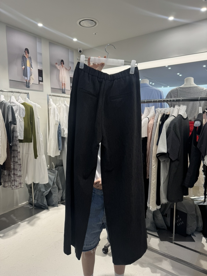 OLI SEOUL韓國直郵女裝新品人氣推薦時尚熱賣26春夏休閑褲OLI SEOUL休閑褲