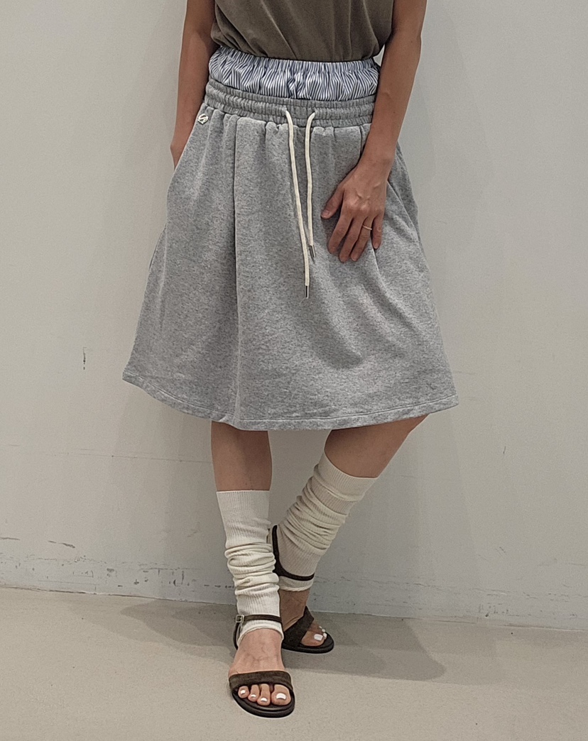 NEOUL韓國直郵實拍女裝新款推薦人氣26春夏熱賣半身裙中短裙NEOUL/ahin雙領標簽半身裙/中短裙