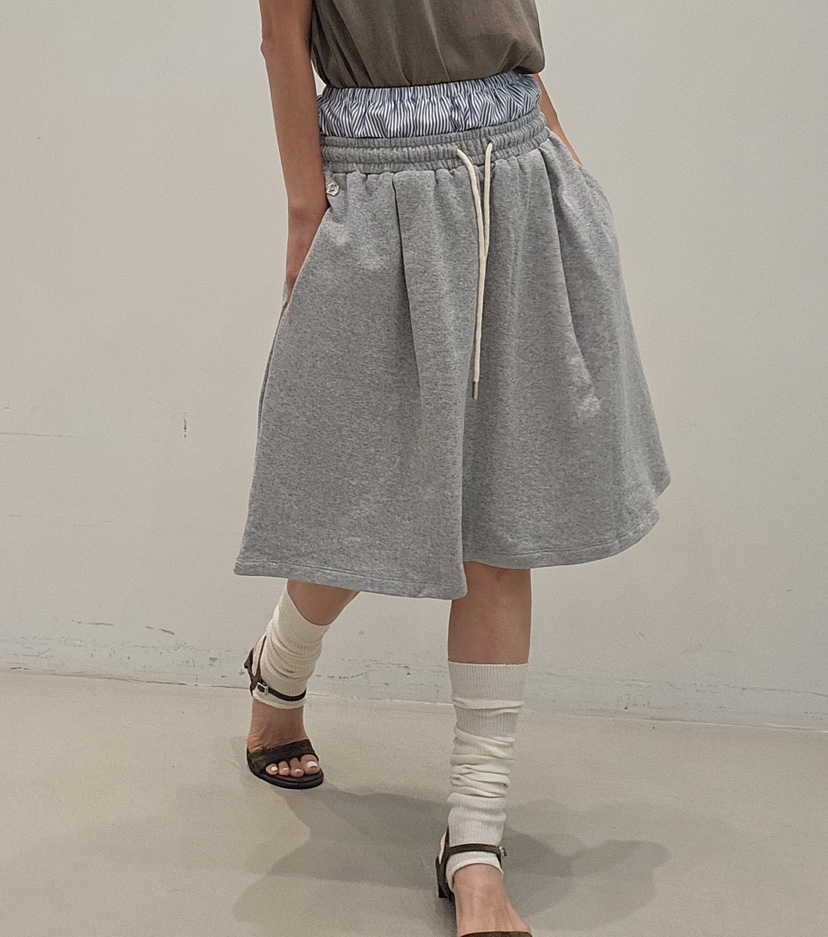 NEOUL韓國直郵實拍女裝新款推薦人氣26春夏熱賣半身裙中短裙NEOUL/ahin雙領標簽半身裙/中短裙