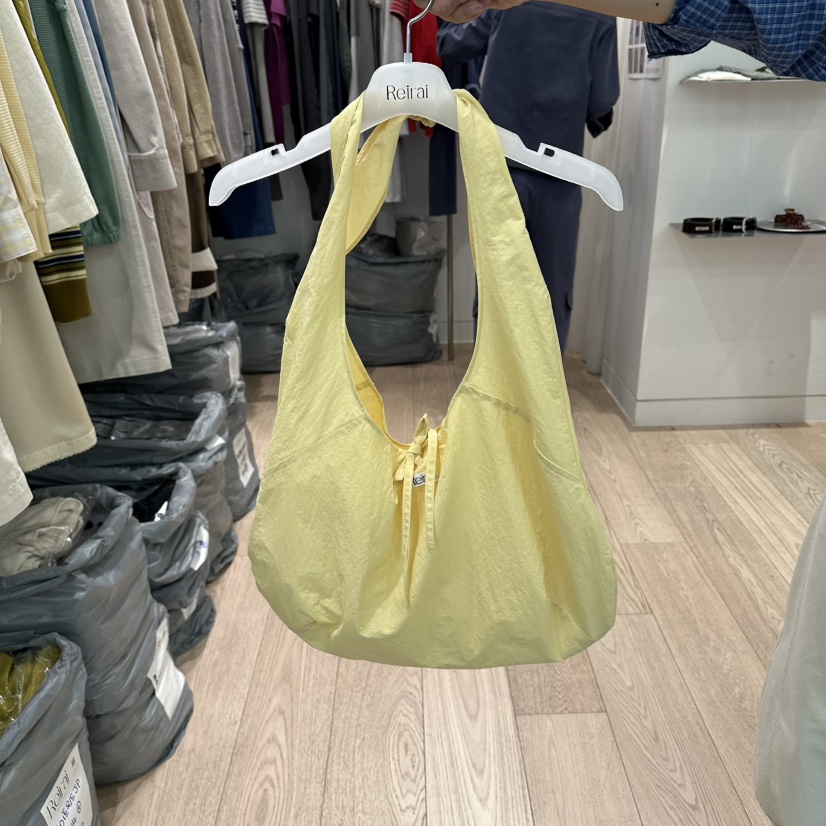 REIRAI韓國東大門直郵女士新款26春夏推薦單肩斜跨包尼龍Reirai單肩/斜跨包圖色2