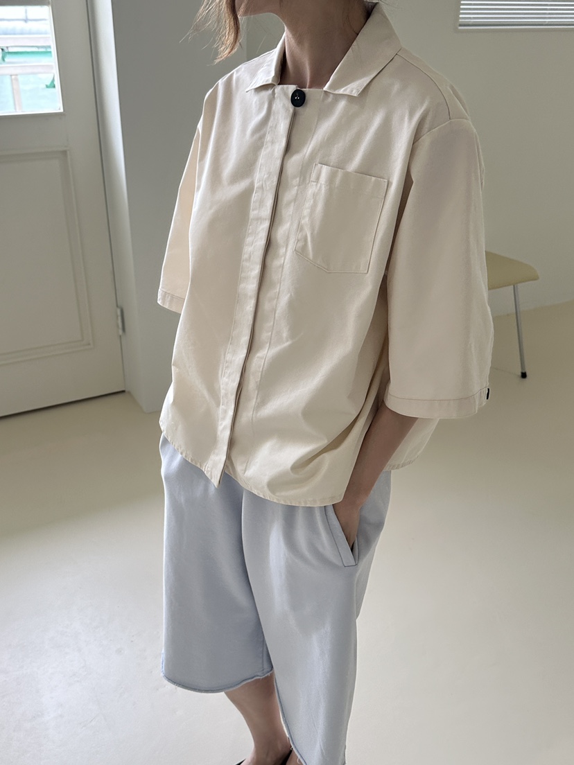 JEONG GAM STUDIOS韓國東大門直郵女裝新款26春夏襯衫蕾絲衫JEONG GAM STUDIOS襯衫/蕾絲衫