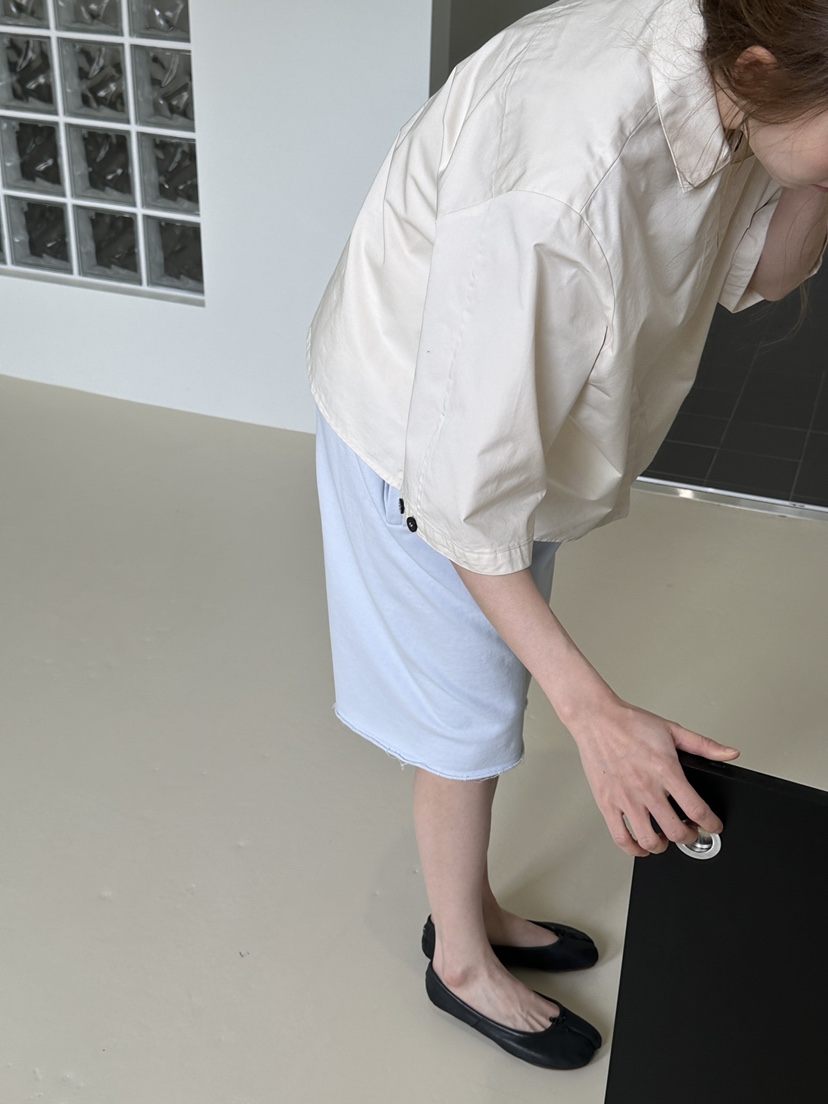 JEONG GAM STUDIOS韓國東大門直郵女裝新款26春夏襯衫蕾絲衫JEONG GAM STUDIOS襯衫/蕾絲衫