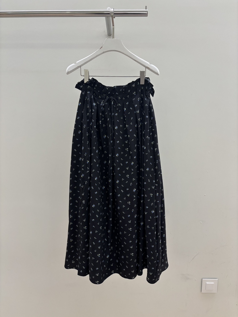 PEBBLE韓國直郵實拍女裝新款職業熱賣時尚休閑人氣26春夏長裙PEBBLE長裙圖色1