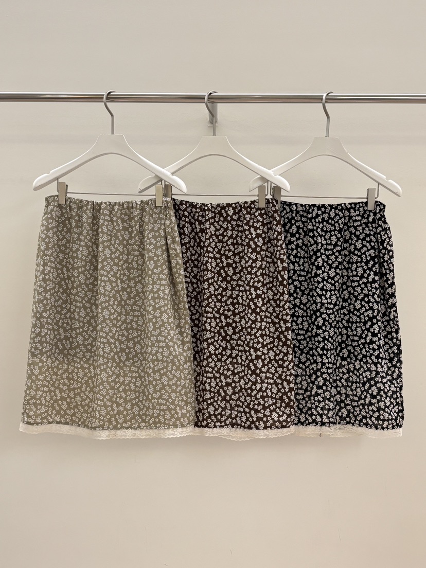 PEBBLE韓國直郵女裝新款職業人氣時尚推薦熱賣半身裙中短裙PEBBLE半身裙/中短裙