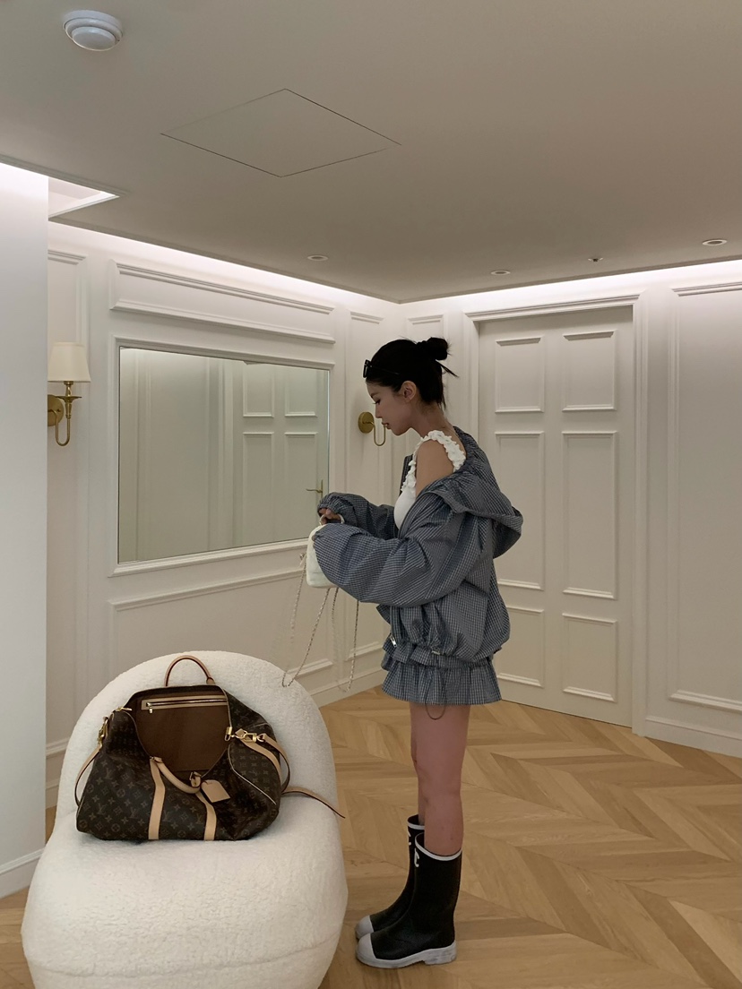 VIRKIN韓國直郵女裝新款26春夏時尚職業人氣休閑推薦夾克VIRKIN夾克