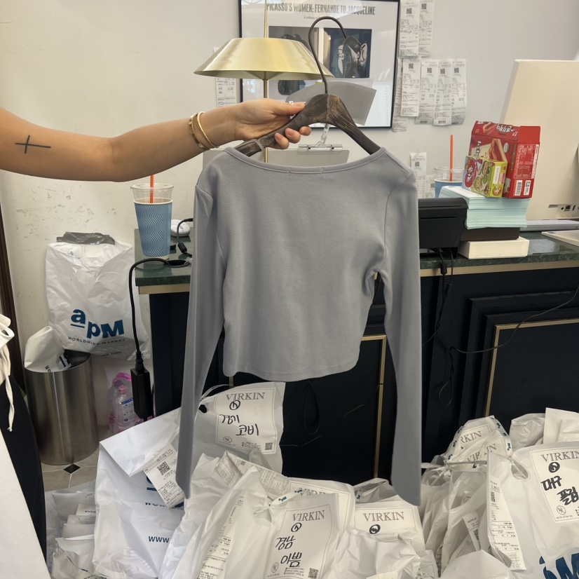 VIRKIN韓國直郵實拍女士新款熱賣職業休閑時尚推薦長袖T恤VIRKIN長袖T恤