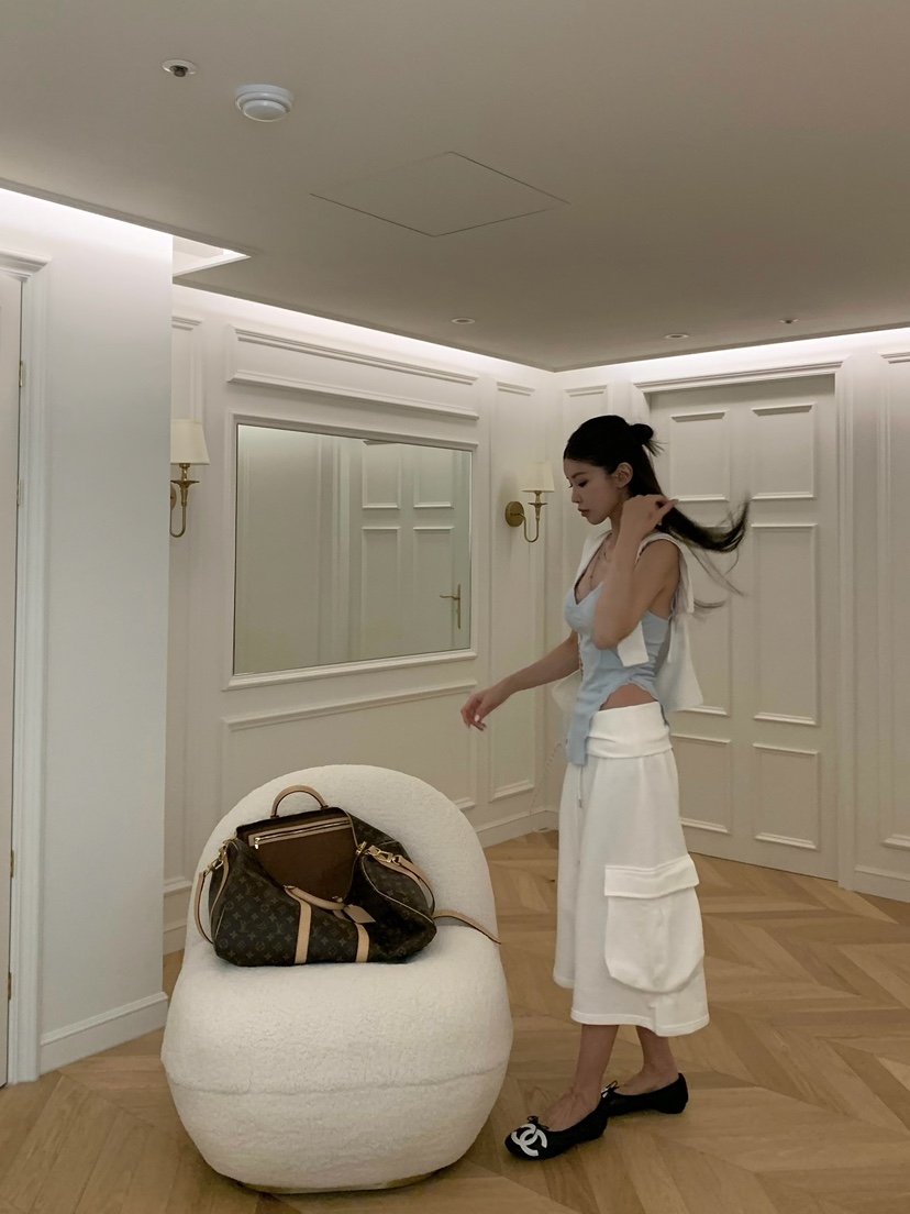 VIRKIN韓國直郵女士新品熱賣職業時尚推薦休閑吊帶背心花朵VIRKIN吊帶/背心