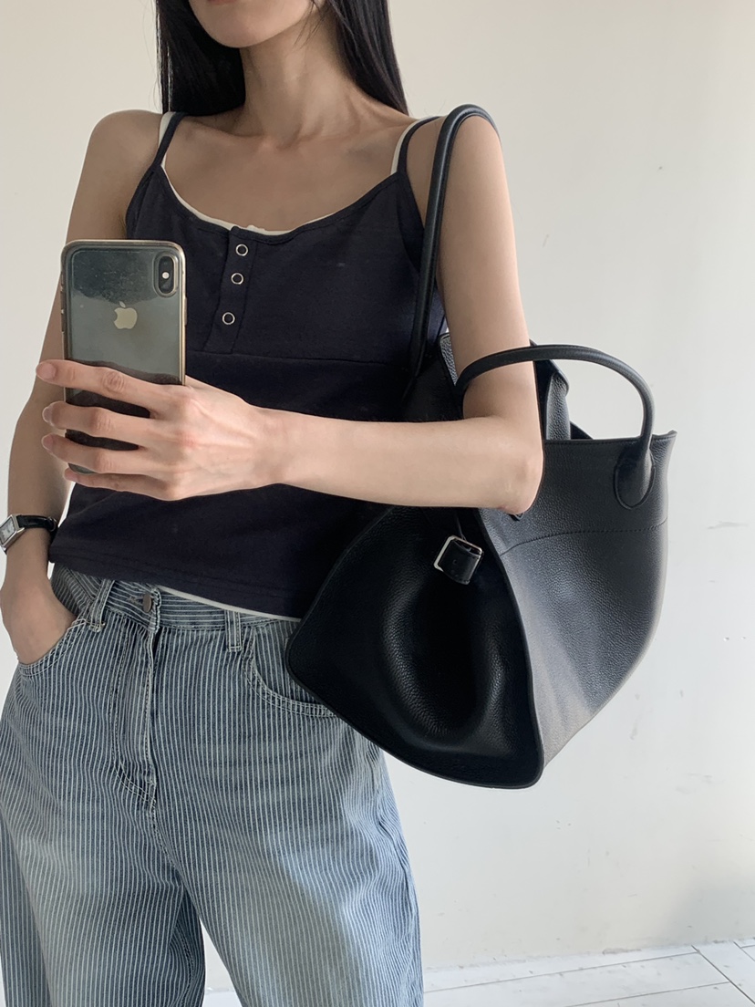 TRUE韓國東大門直郵女士新品時尚人氣熱賣26春夏吊帶背心TRUE吊帶/背心