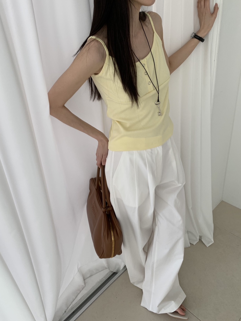 TRUE韓國東大門直郵女士新品時尚人氣熱賣26春夏吊帶背心TRUE吊帶/背心