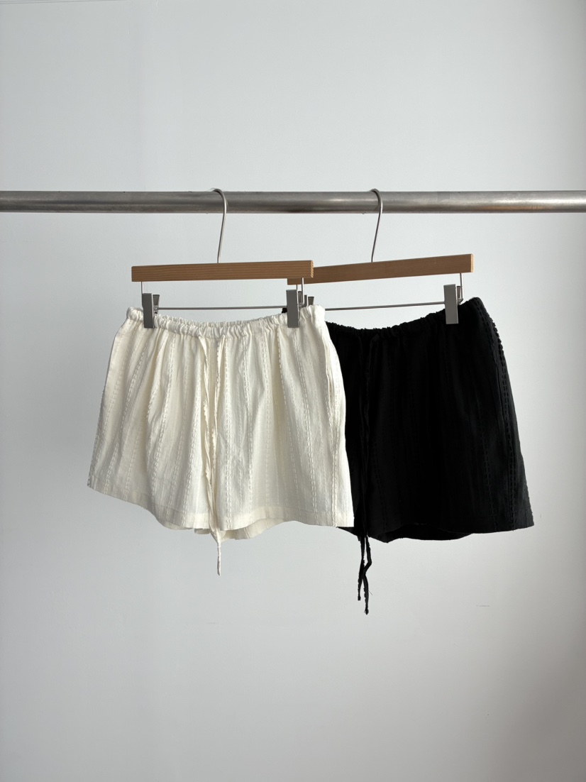 ROMANTICIZE韓國東大門直郵女士新品人氣26春夏時尚短褲鏤空ROMANTICIZE短褲