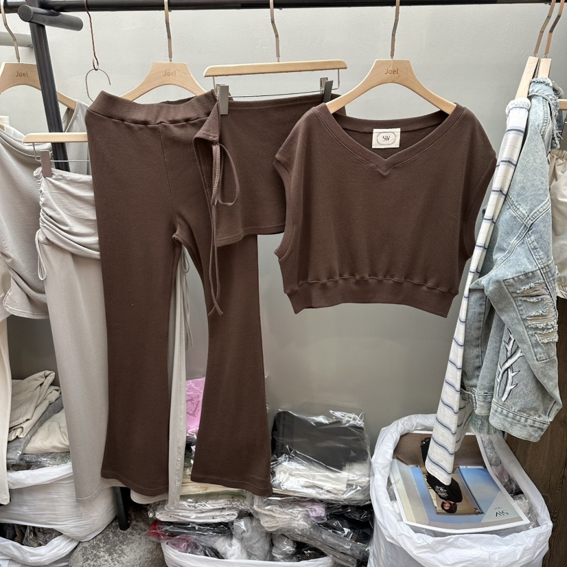 STICK WITH韓國直郵女裝新款熱賣推薦人氣套裝兩件套套裝STICK WITH套裝圖色2