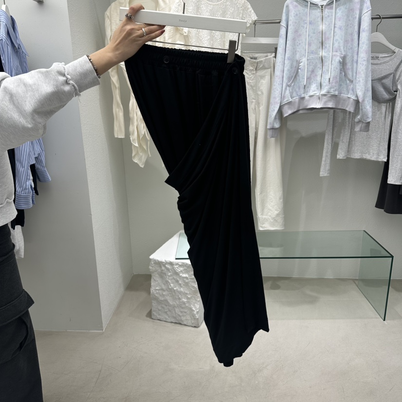 NEUTER韓國代購女士新品職業熱賣時尚人氣26春夏休閑長裙NEUTER長裙圖色3黑色