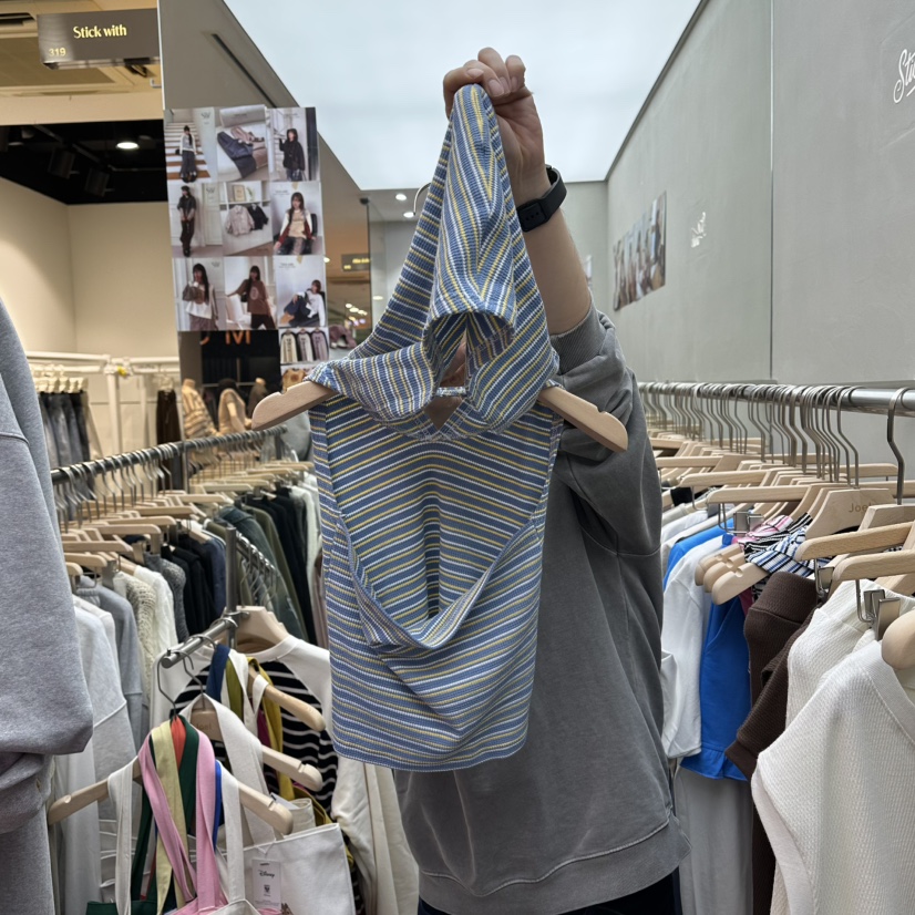 STICK WITH韓國代購女裝新款人氣休閑時尚熱賣吊帶背心連帽STICK WITH吊帶/背心